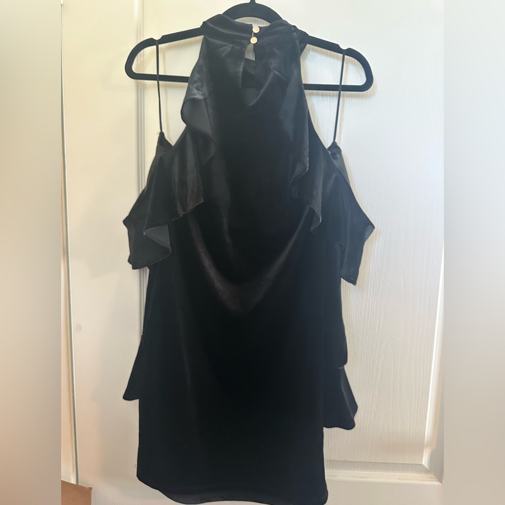 Romeo & Juliet Couture Velvet Long Bell Sleeve Party New Years Eve prom Dress - Picture 4 of 4